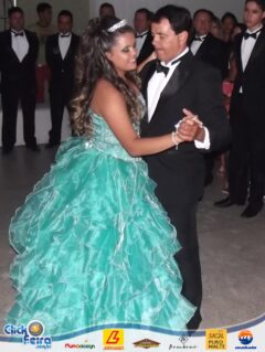 15 Anos de Elisandra Almeida